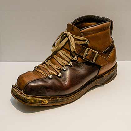 Schustermuseum Historische Schuhmodelle 03